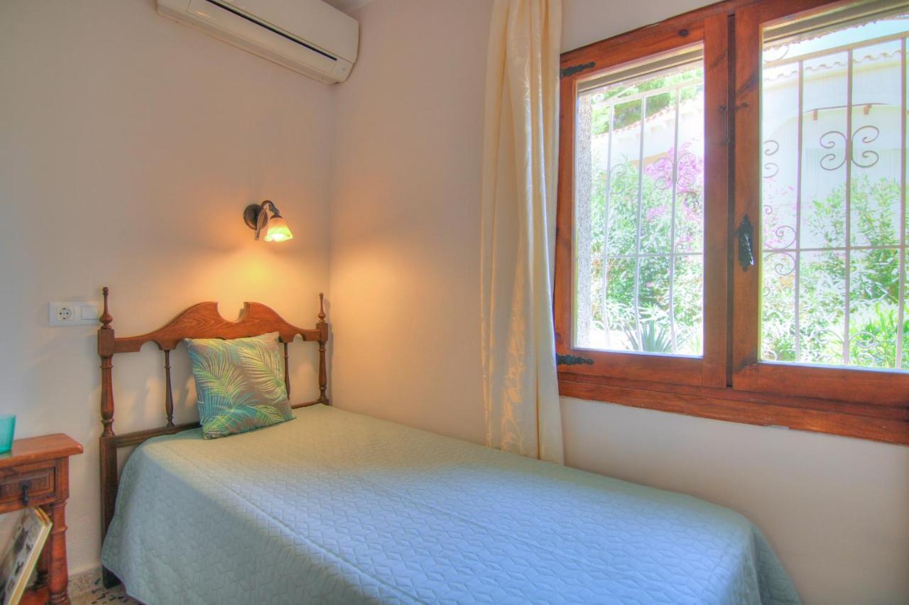Villa Con Piscina Y Vistas Al Mar - Mar 27 H Calpe Eksteriør billede